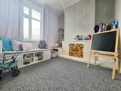 Picture 16